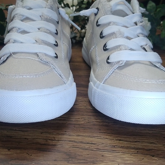 Casual Beige Canvas Mules Size 8 - Picture 5 of 8